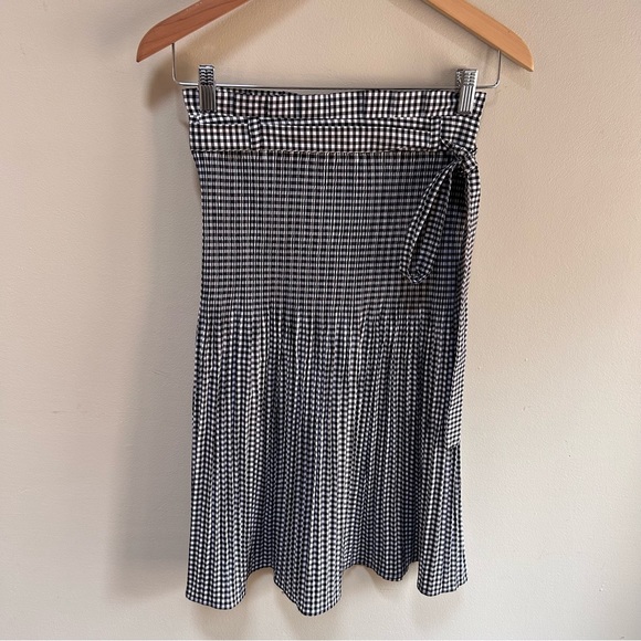 Zara ~new ~Gingham Check Smocked Pleated Skirt in size XS - Picture 12 of 13